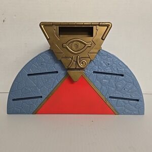 YU-GI-OH‎ Mini Action Figure Carrying Case Battle Arena Yugioh Duel 1996